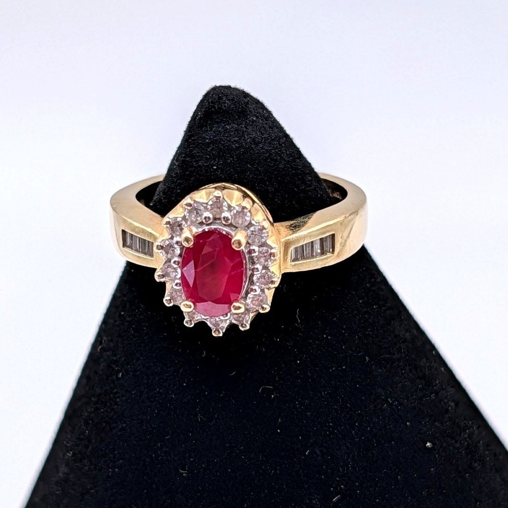 THL 14K Yellow Gold Ruby Diamond Halo Ring‎ Baguette Accents Size 7.25